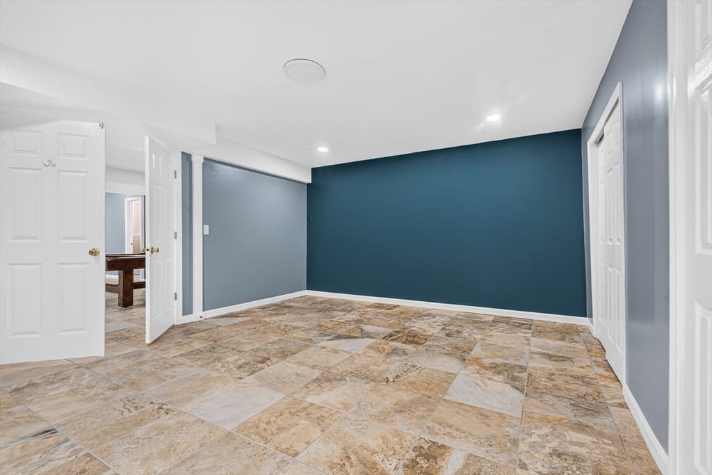 14 Longbrook Dr, Cumberland RI 02864 photo 28