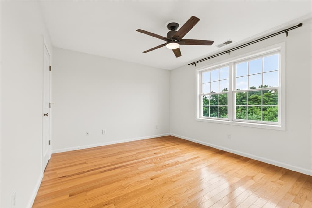 14 Longbrook Dr, Cumberland RI 02864 photo 18