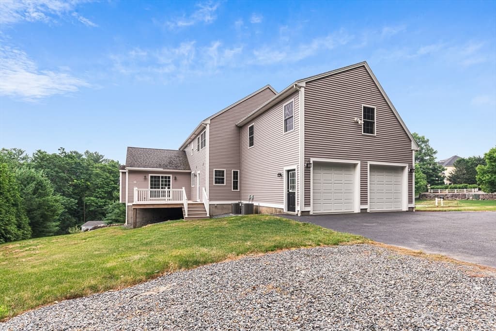 14 Longbrook Dr, Cumberland RI 02864 photo 31