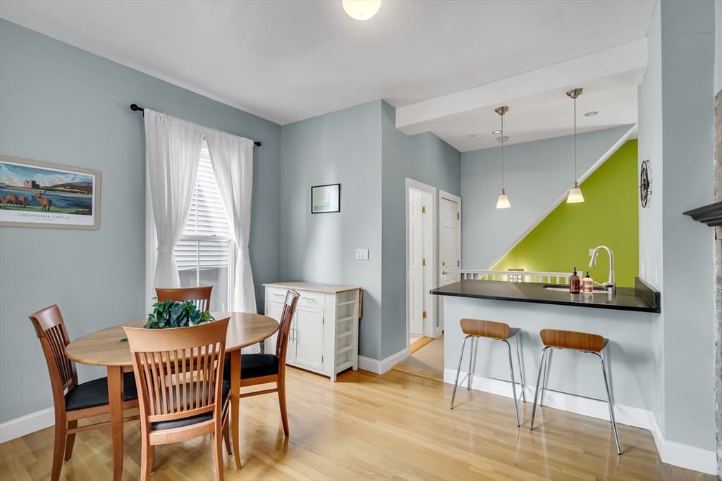 102 River St # 2, Cambridge MA 02139 photo 6