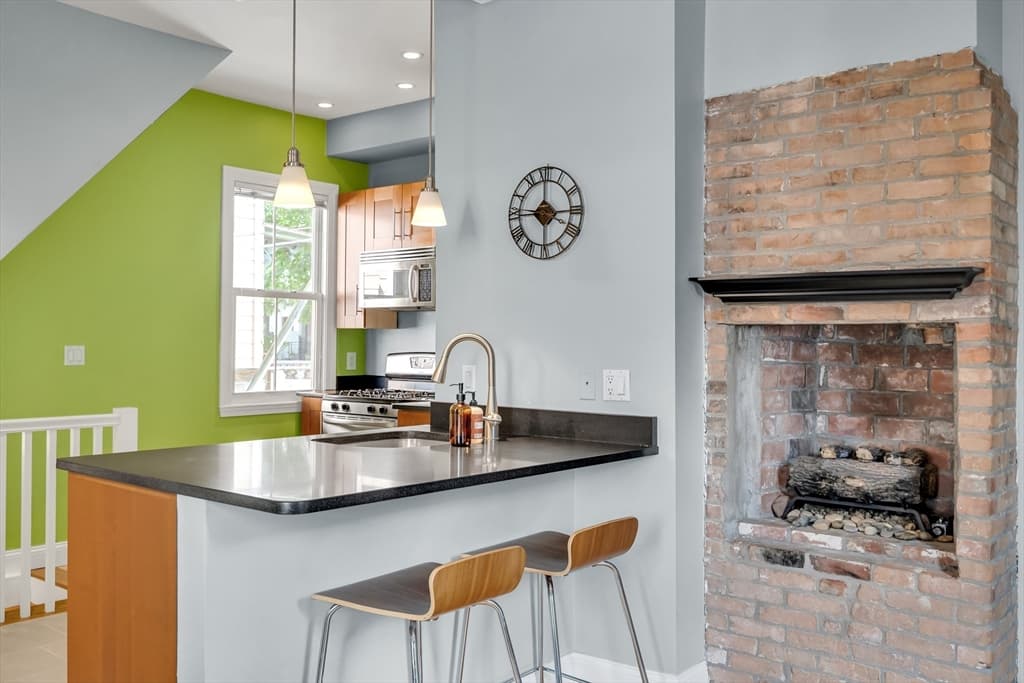 102 River St # 2, Cambridge MA 02139 photo 9