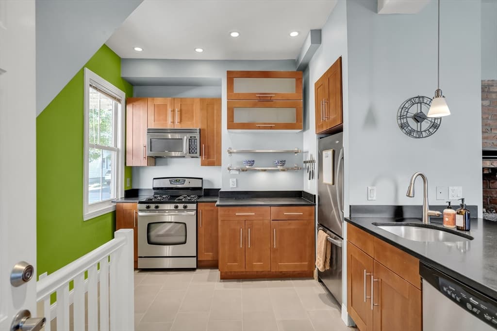 102 River St # 2, Cambridge MA 02139 photo 10