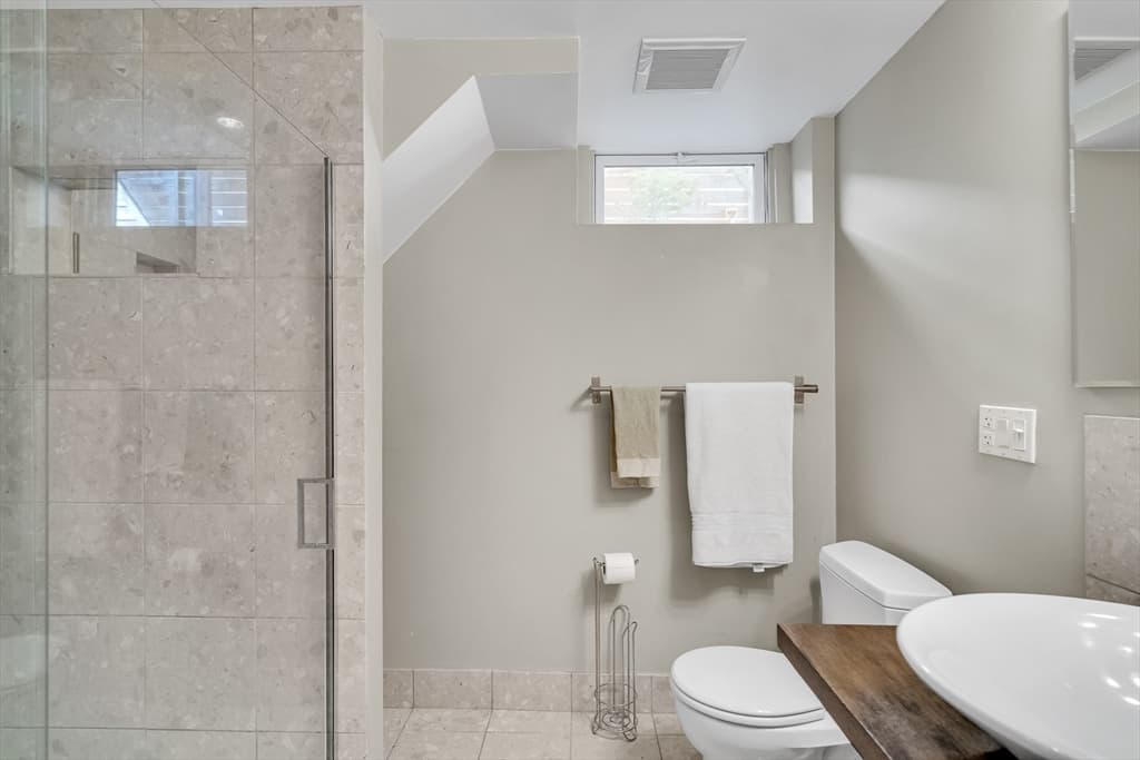 102 River St # 2, Cambridge MA 02139 photo 15