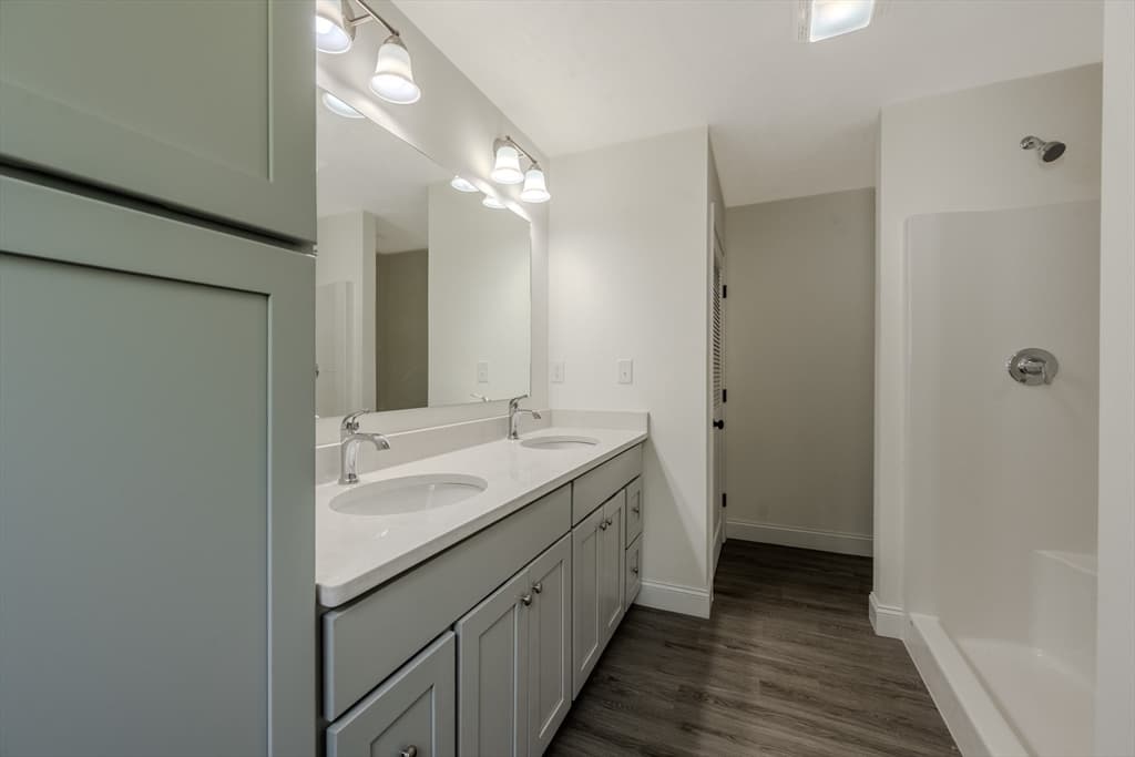 109 Navy Yard Rd, Dracut MA 01826 photo 10