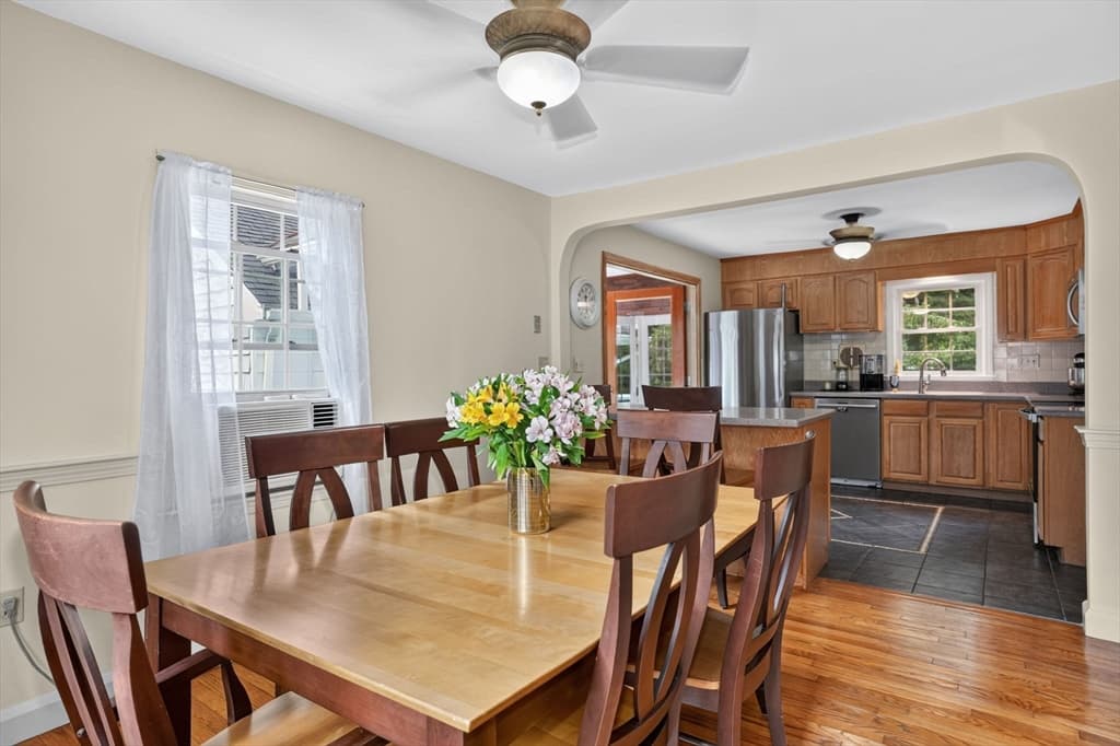 141 Holliston St, Medway MA 02053 photo 9