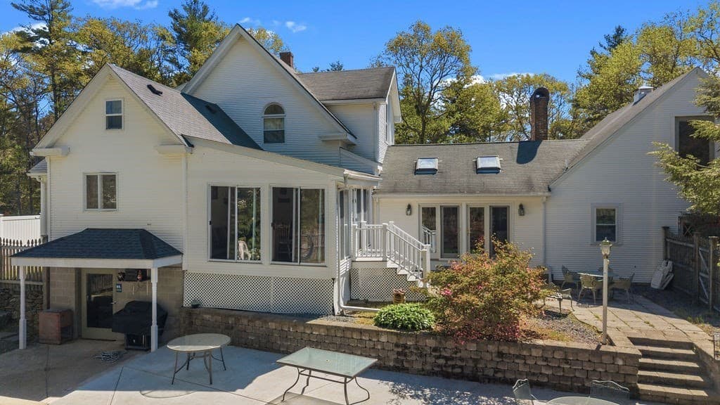 128 Prospect Hill, Taunton MA 02780 photo 3