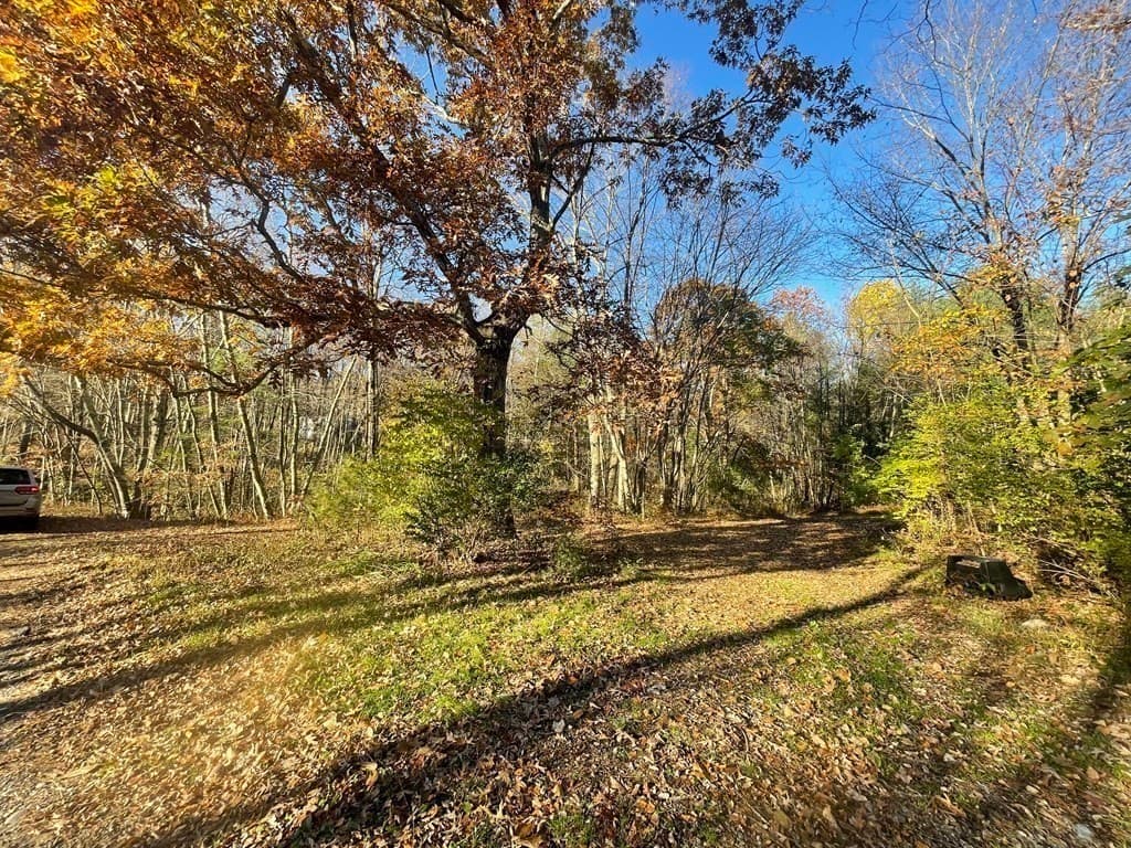 80 Barnett Rd, Sutton MA 01590 photo 2