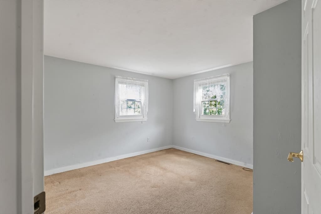 25 Deepwood Dr, Falmouth MA 02536 photo 10