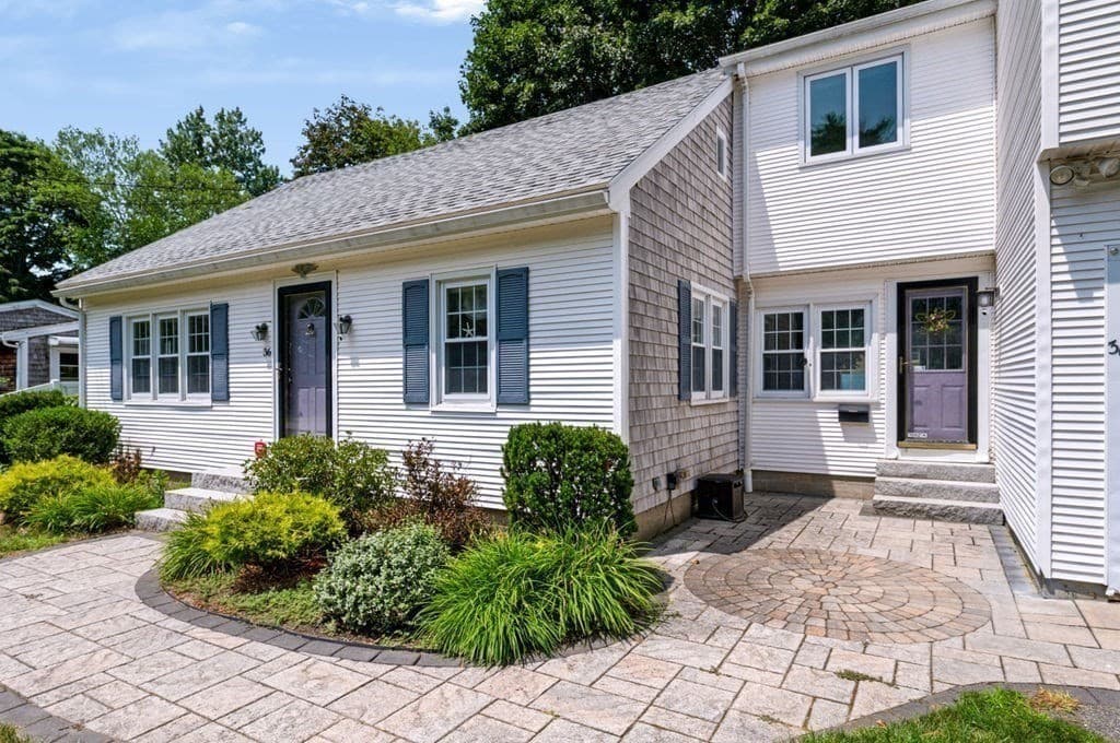 36 Myrtle Avenue, Newburyport MA 01950 photo 4