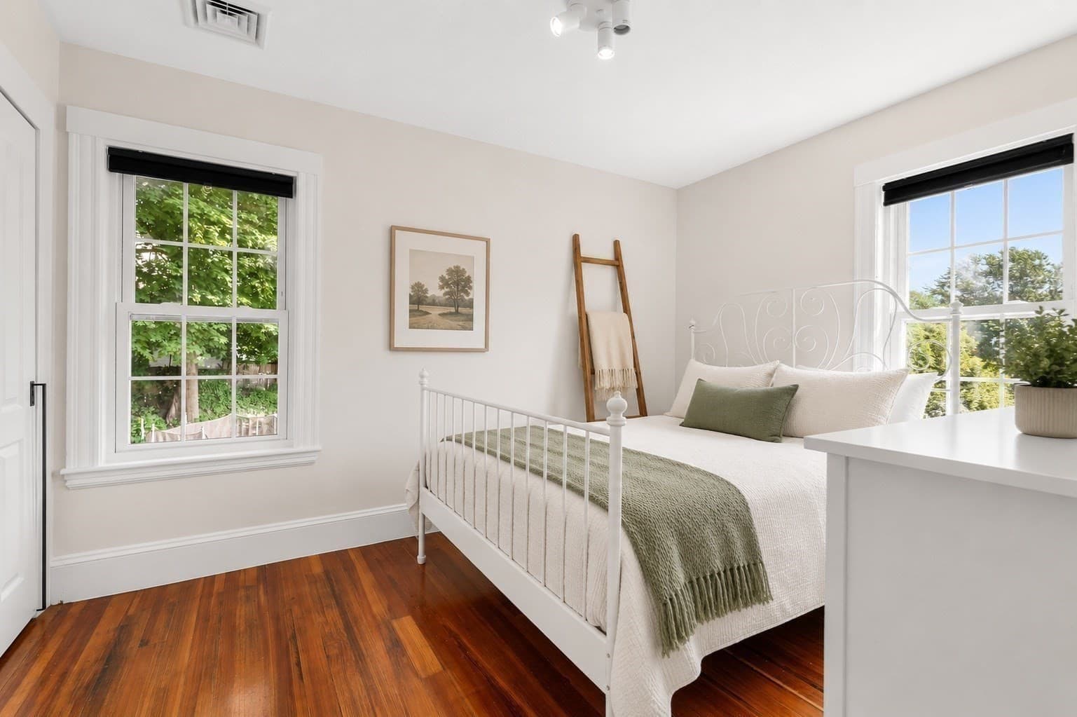Single Family Residence at 61 Wilmot St, Watertown MA 02472, photo 10 of 23