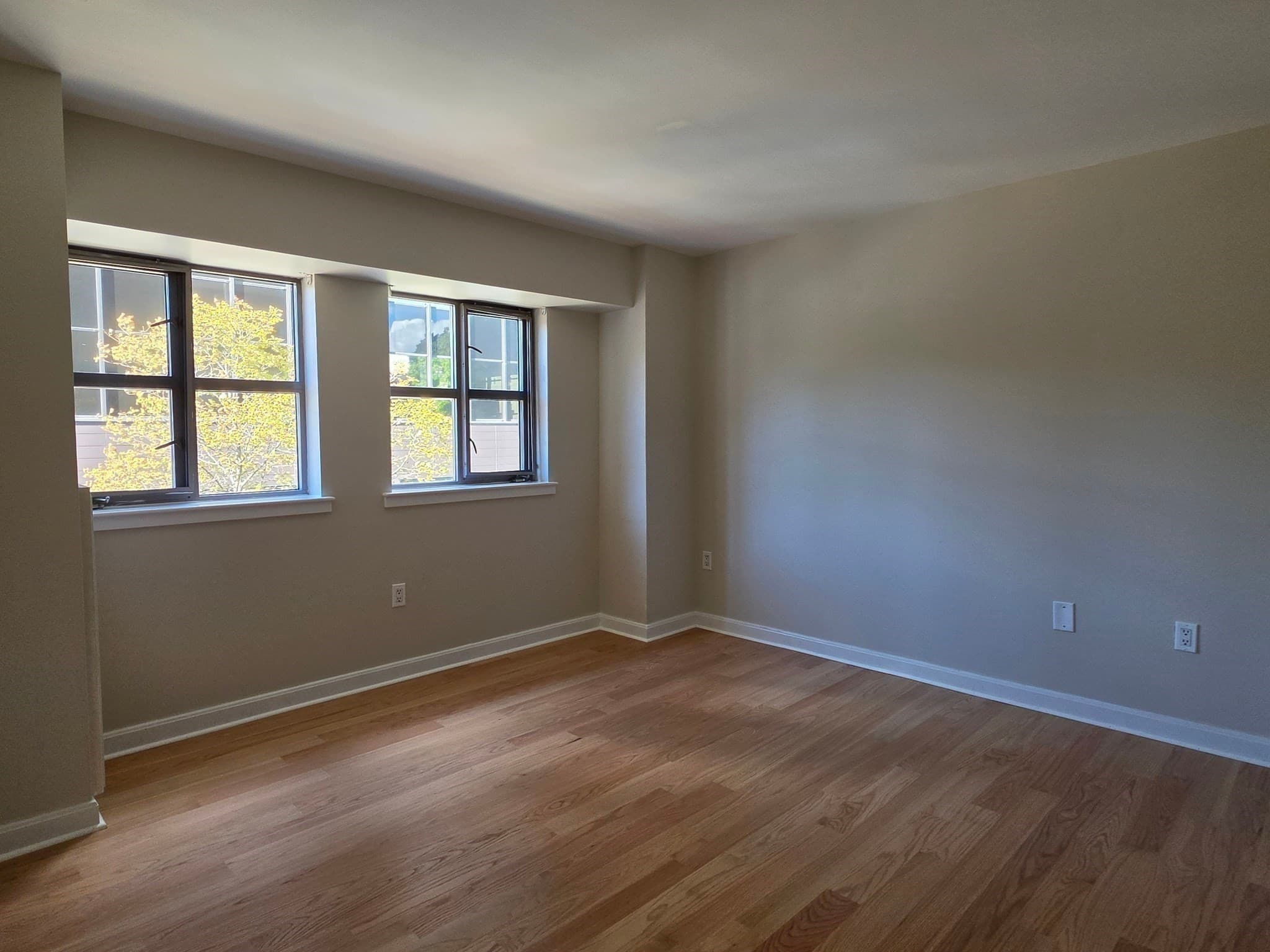 Condominium at 931 Massachusetts Ave # 303, Cambridge MA 02139, photo 9 of 16