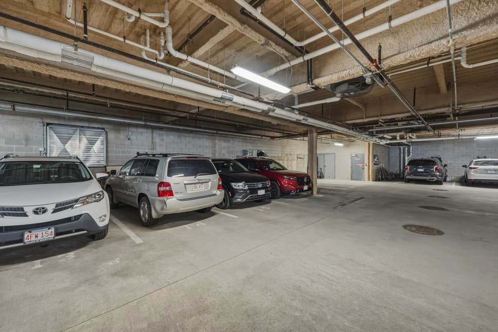 Condominium at 20 W 5th St # 3I, Boston MA 02127, Boston, photo 27 of 36