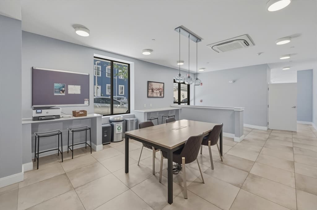 Condominium at 20 W 5th St # 3I, Boston MA 02127, Boston, photo 30 of 36