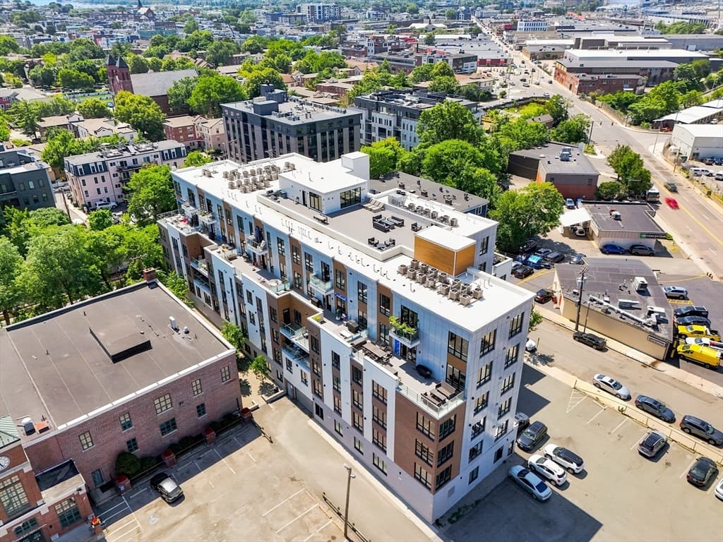 Condominium at 20 W 5th St # 3I, Boston MA 02127, Boston, photo 33 of 36