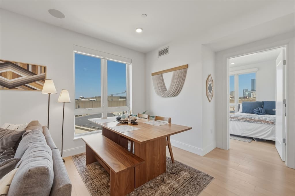 Condominium at 20 W 5th St # 3I, Boston MA 02127, Boston, photo 14 of 36