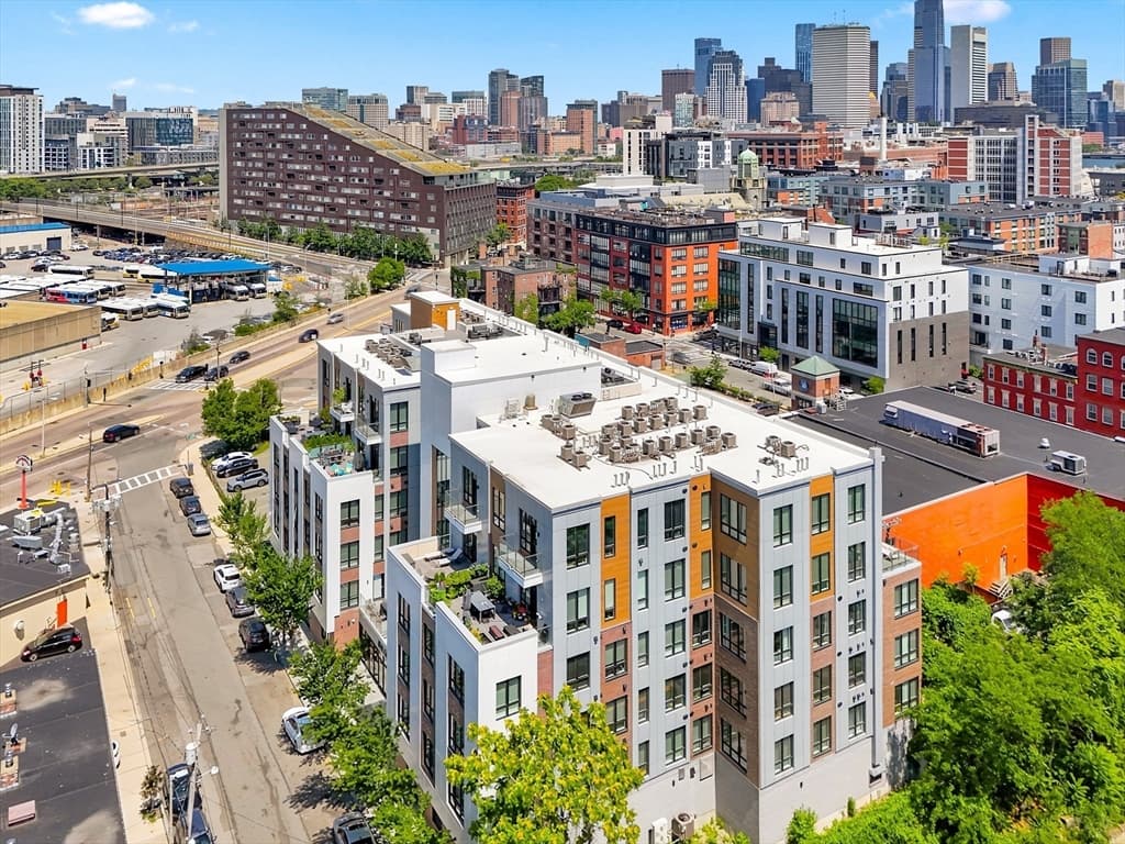 Condominium at 20 W 5th St # 3I, Boston MA 02127, Boston, photo 35 of 36