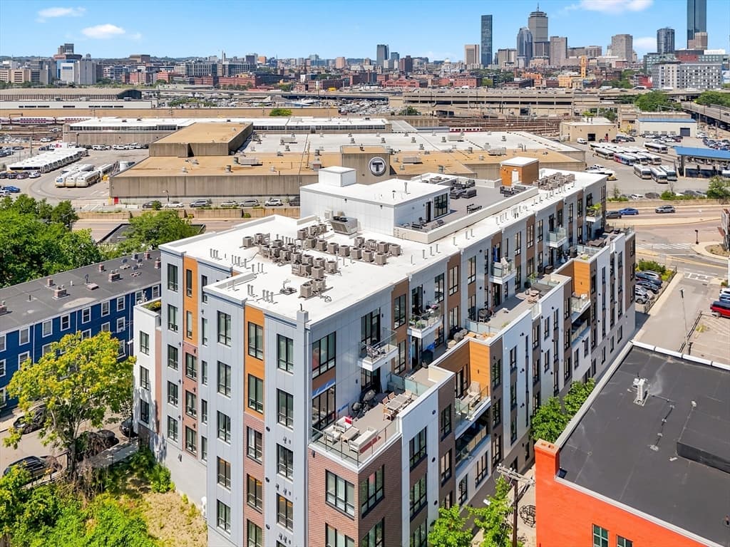 Condominium at 20 W 5th St # 3I, Boston MA 02127, Boston, photo 31 of 36
