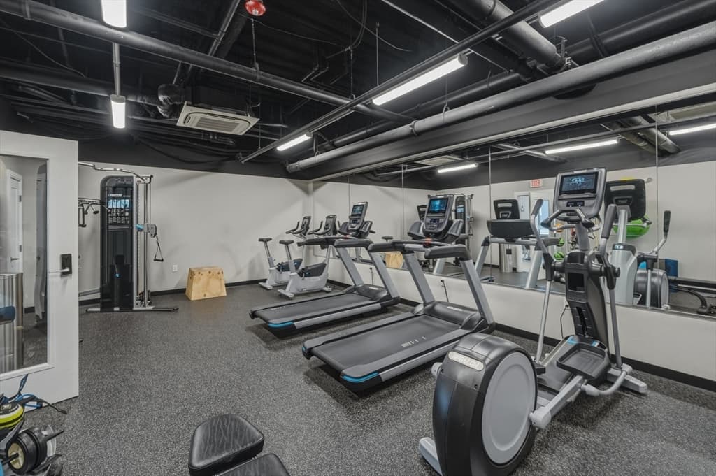 Condominium at 20 W 5th St # 3I, Boston MA 02127, Boston, photo 29 of 36
