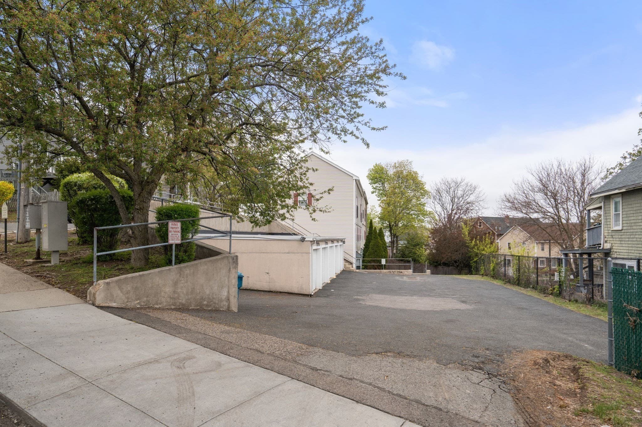 Condominium at 110 Coolidge Hill Rd # 2, Watertown MA 02472, photo 23 of 24