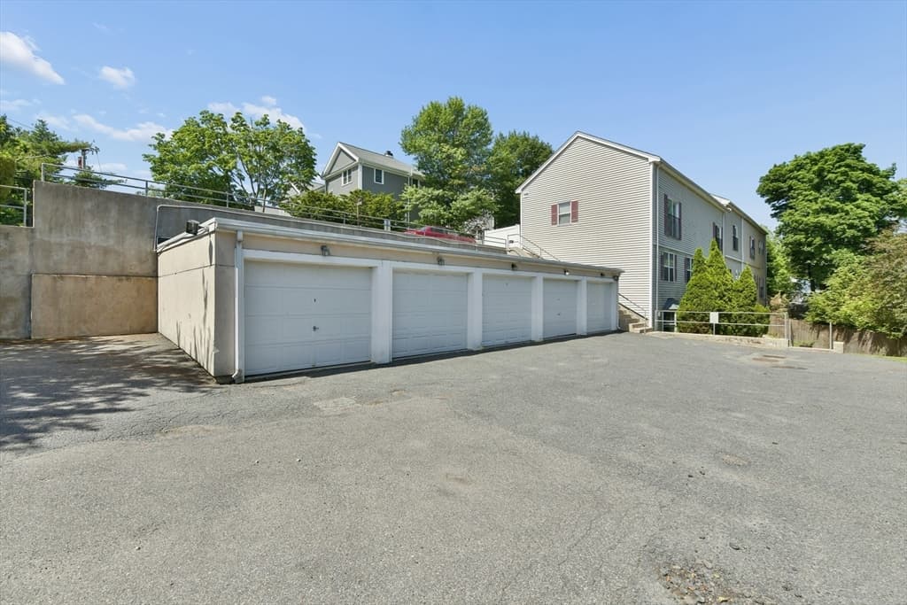 110 Coolidge Hill Rd # 2, Watertown MA 02472 photo 19