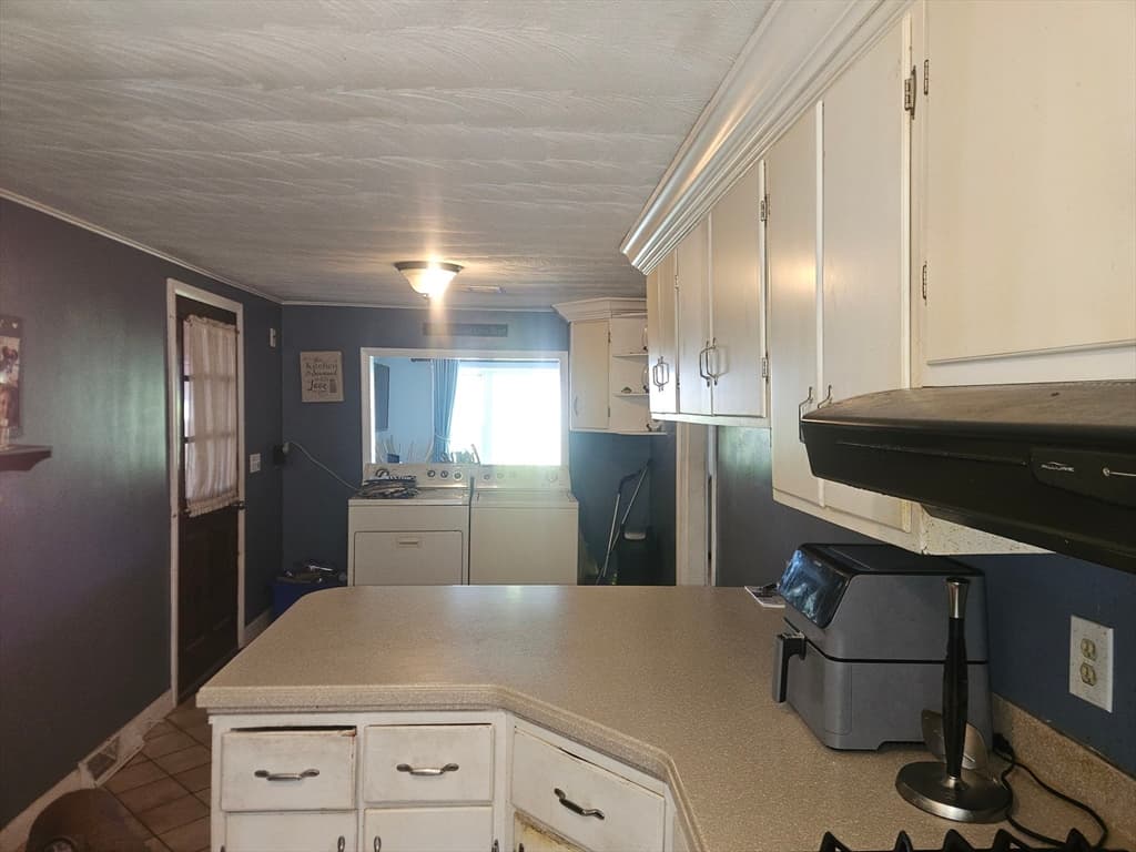 114 Pearl Street, Dartmouth MA 02748 photo 5