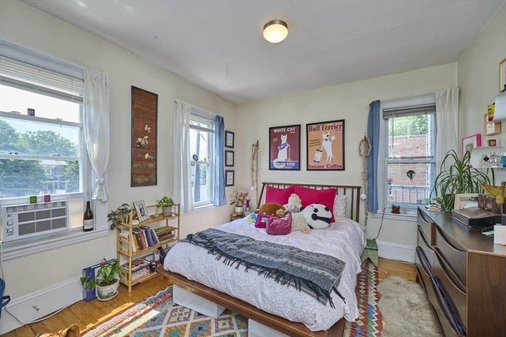 757 Somerville Ave, Somerville MA 02143 photo 9