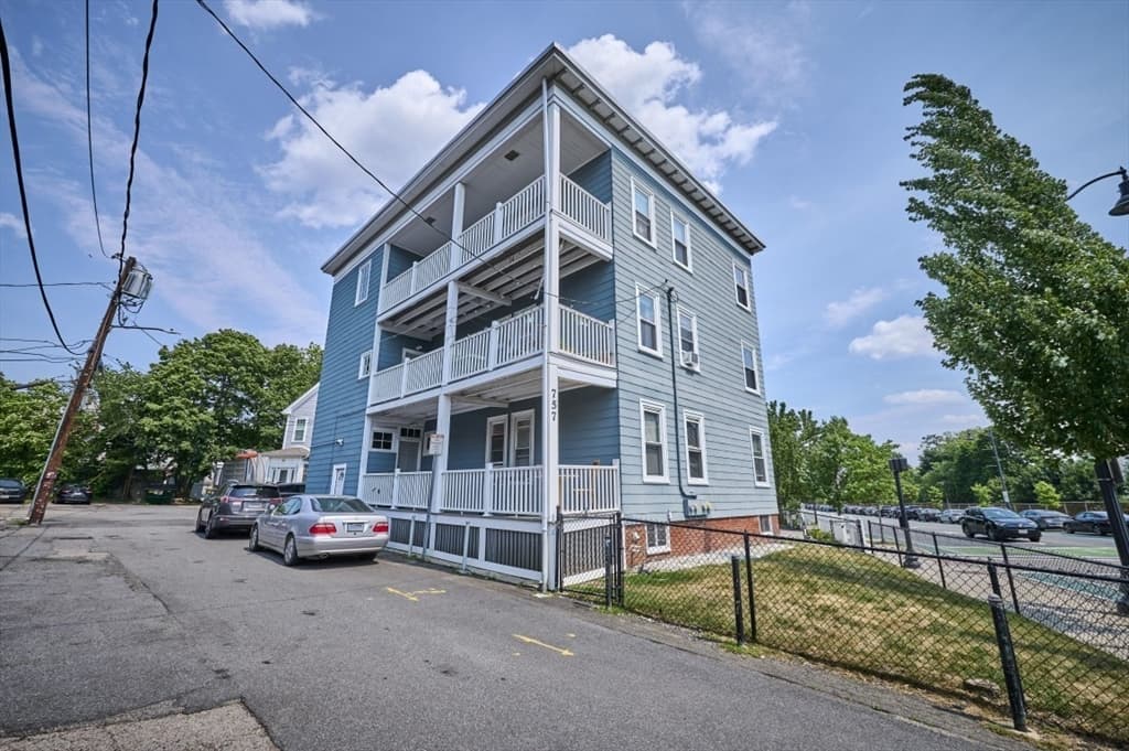 757 Somerville Ave, Somerville MA 02143 photo 37