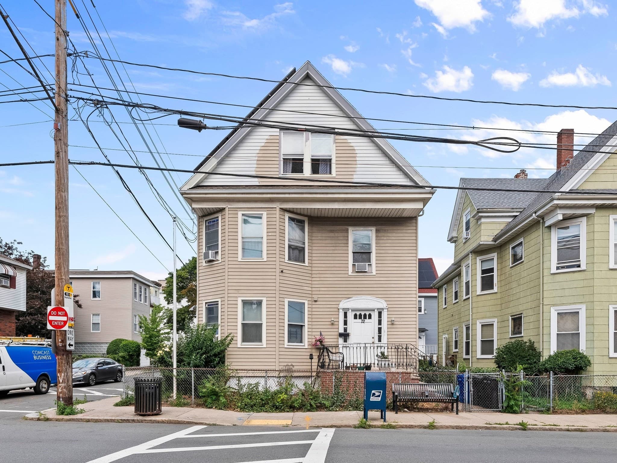 72 Sagamore Ave, Chelsea MA 02150