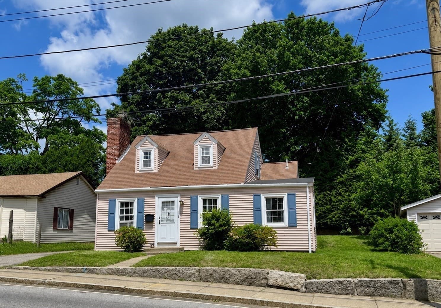 5 Canal St, Millbury MA 01527