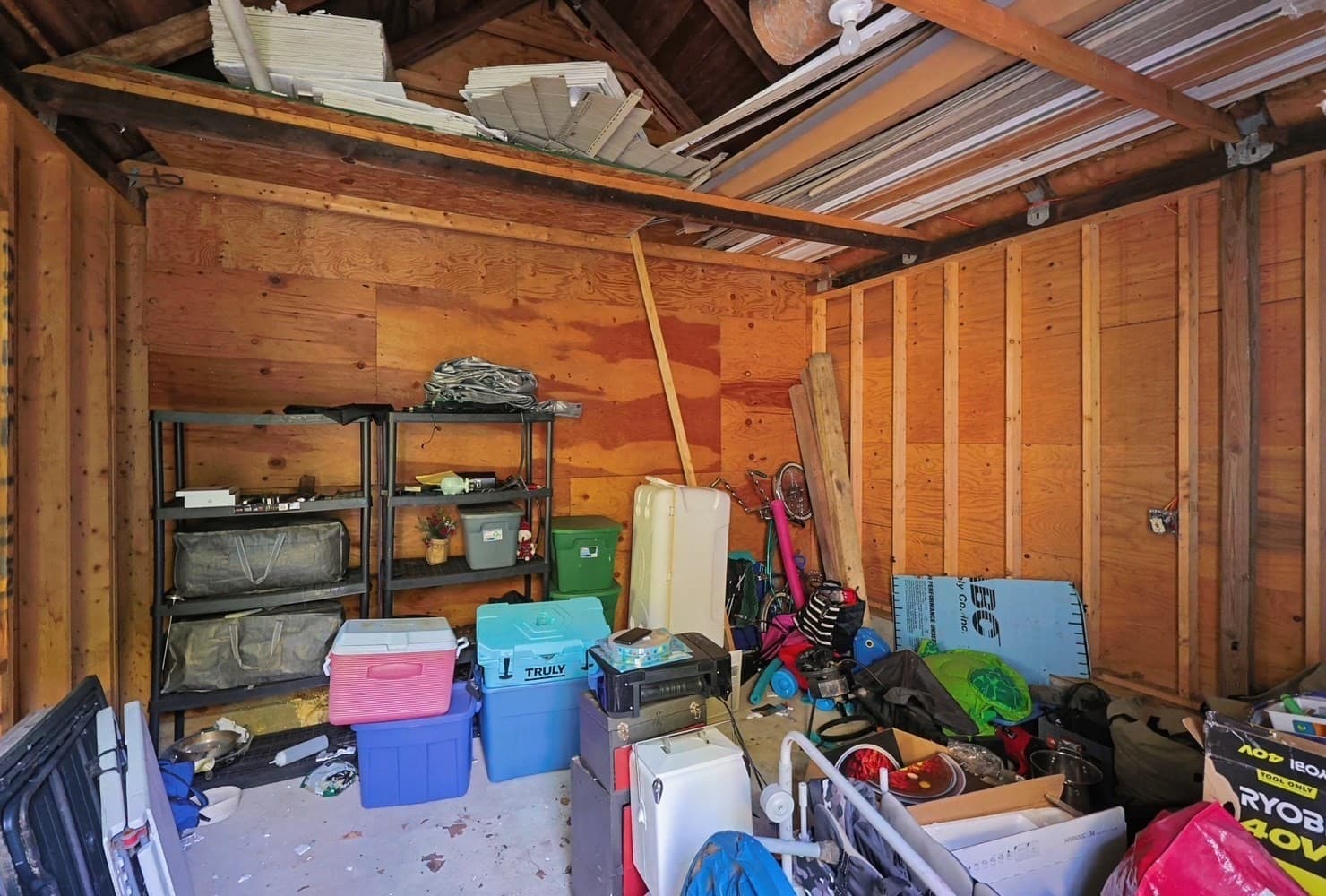 2 Family - 2 Units Up/Down at 26 Water St, Freetown MA 02702, photo 34 of 38