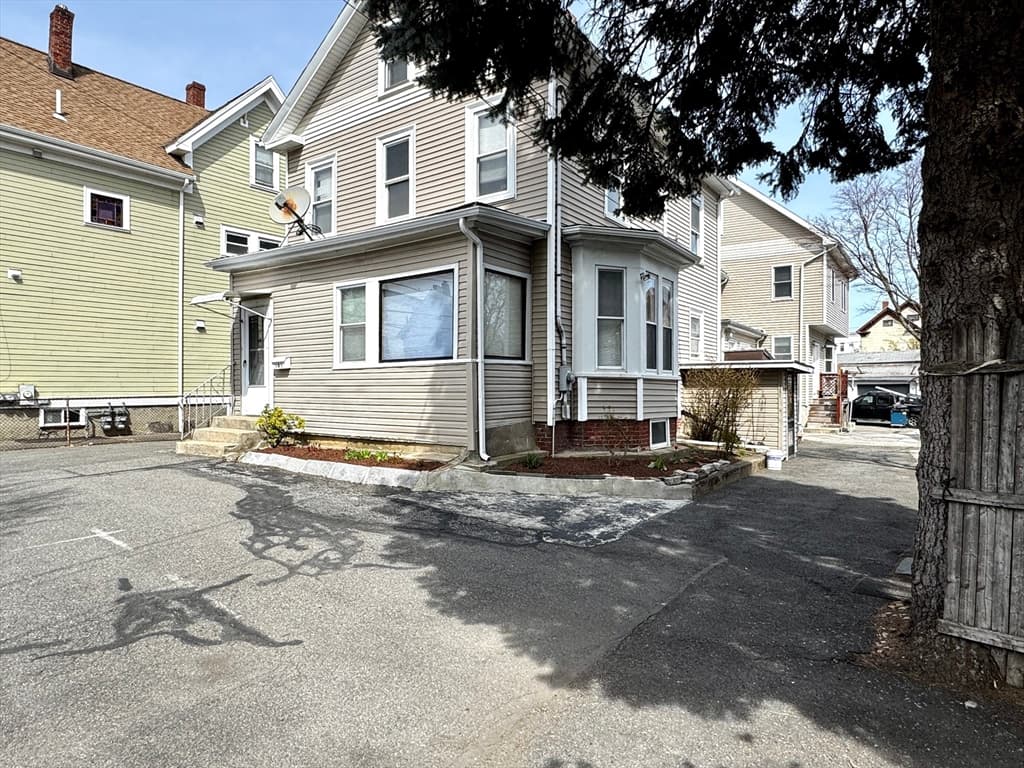 383 Highland Ave, Malden MA 02148 photo 3