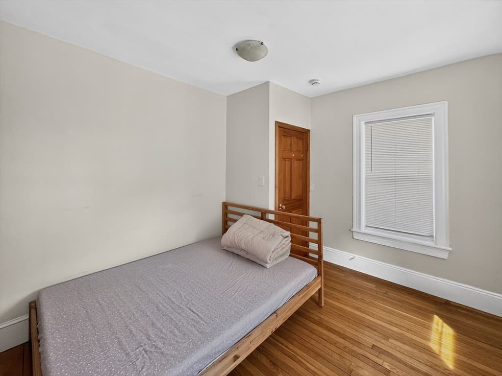383 Highland Ave, Malden MA 02148 photo 8