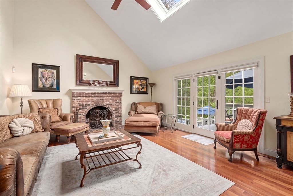 71 Sears Rd, Southborough MA 01772 photo 13