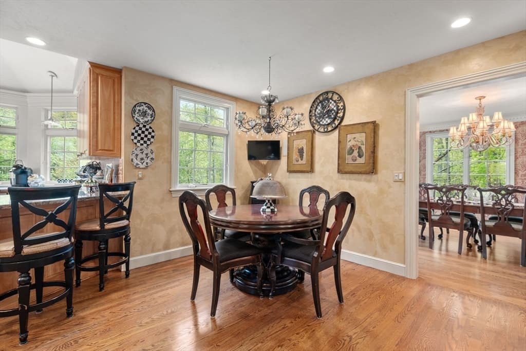 71 Sears Rd, Southborough MA 01772 photo 11