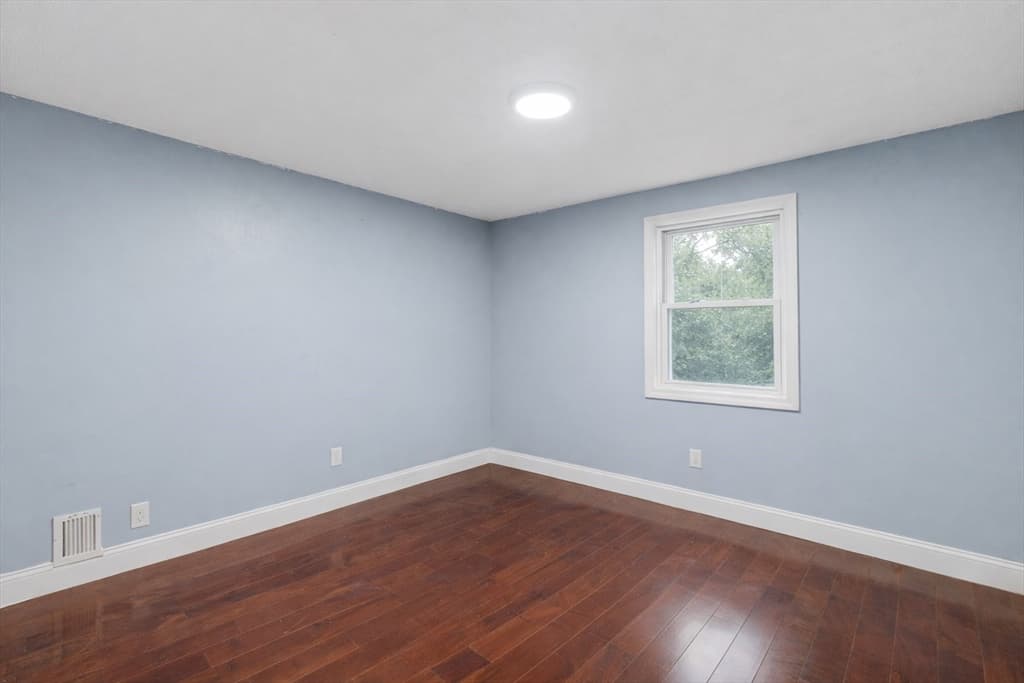 Single Family Residence at 56 Dondi Rd, Brockton MA 02302, photo 6 of 23