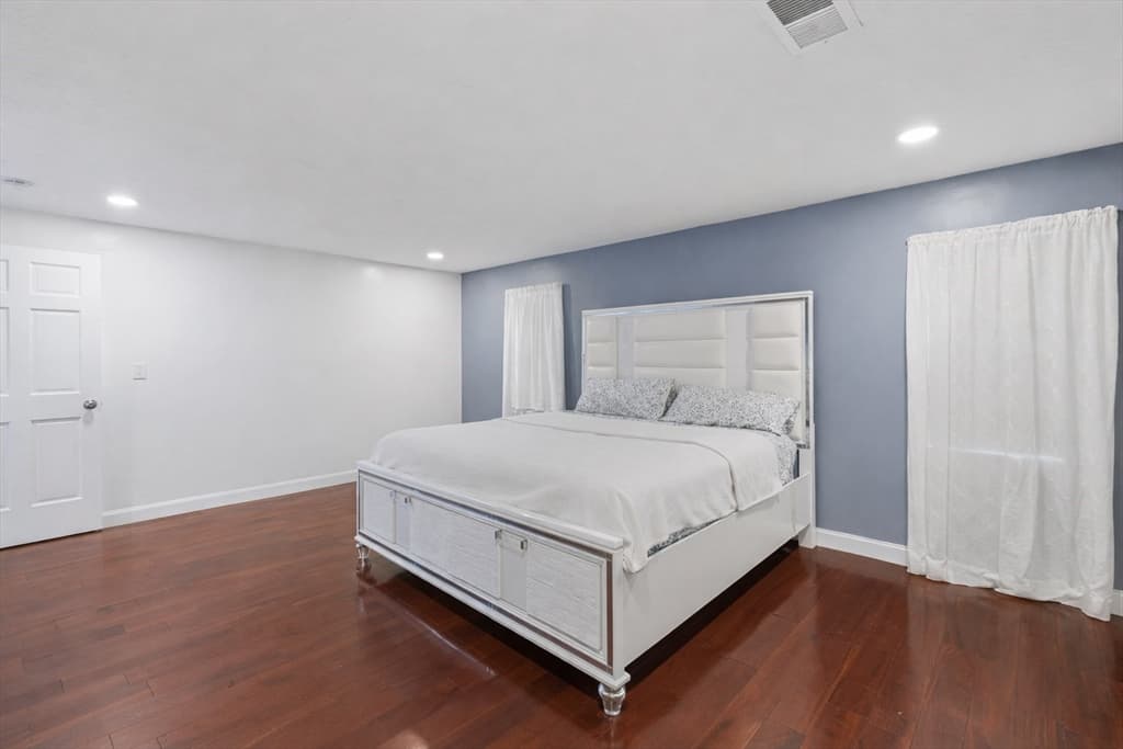 Single Family Residence at 56 Dondi Rd, Brockton MA 02302, photo 5 of 23