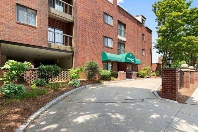 666 Main Street # 211, Winchester MA 01890 photo 42