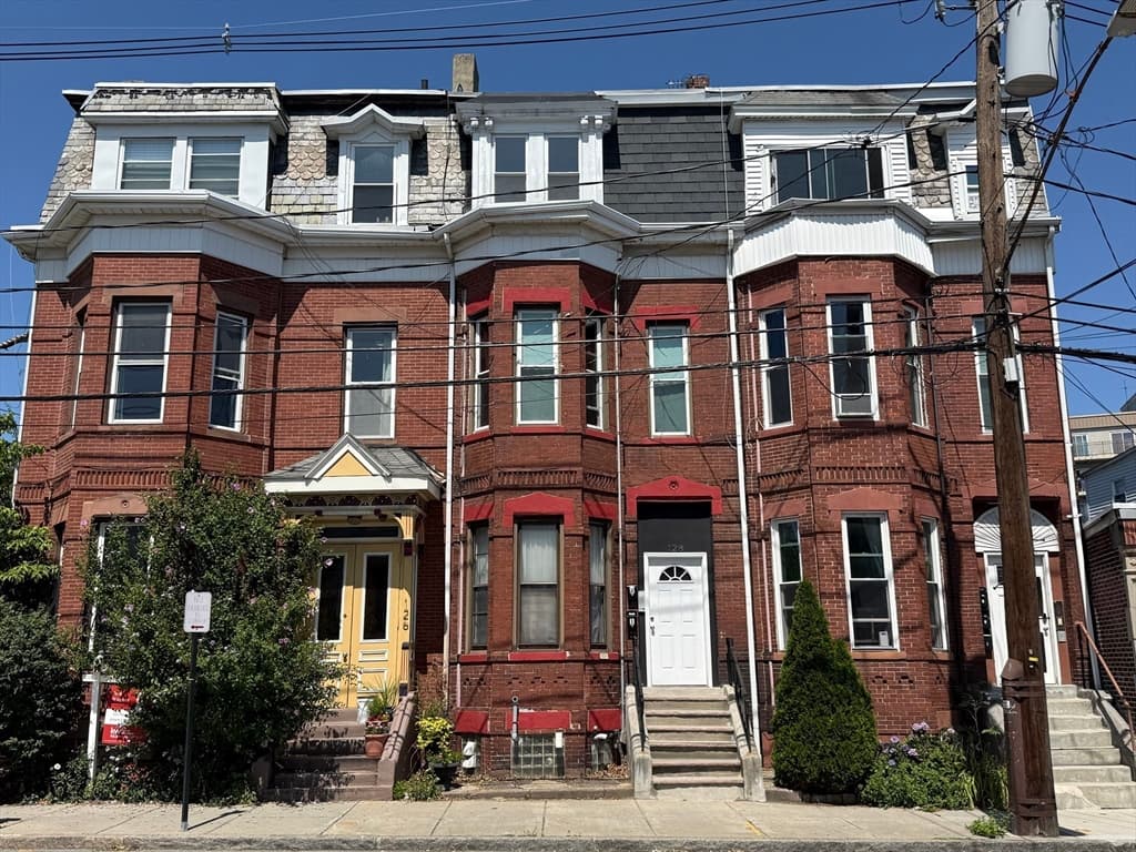 128 Washington Ave., Chelsea MA 02150