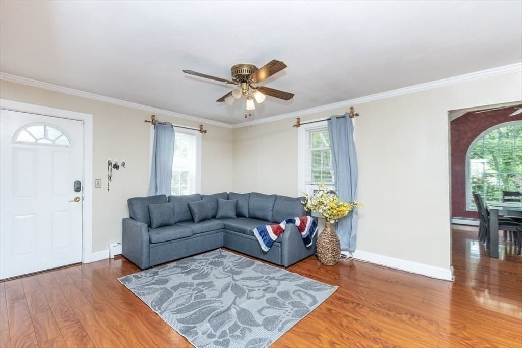 165 Astle St, Tewksbury MA 01876 photo 7