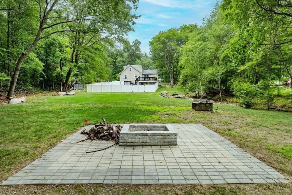 165 Astle St, Tewksbury MA 01876 photo 29