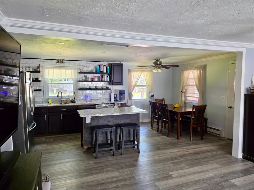 9 Maid Marion St, Oxford MA 01540 photo 9