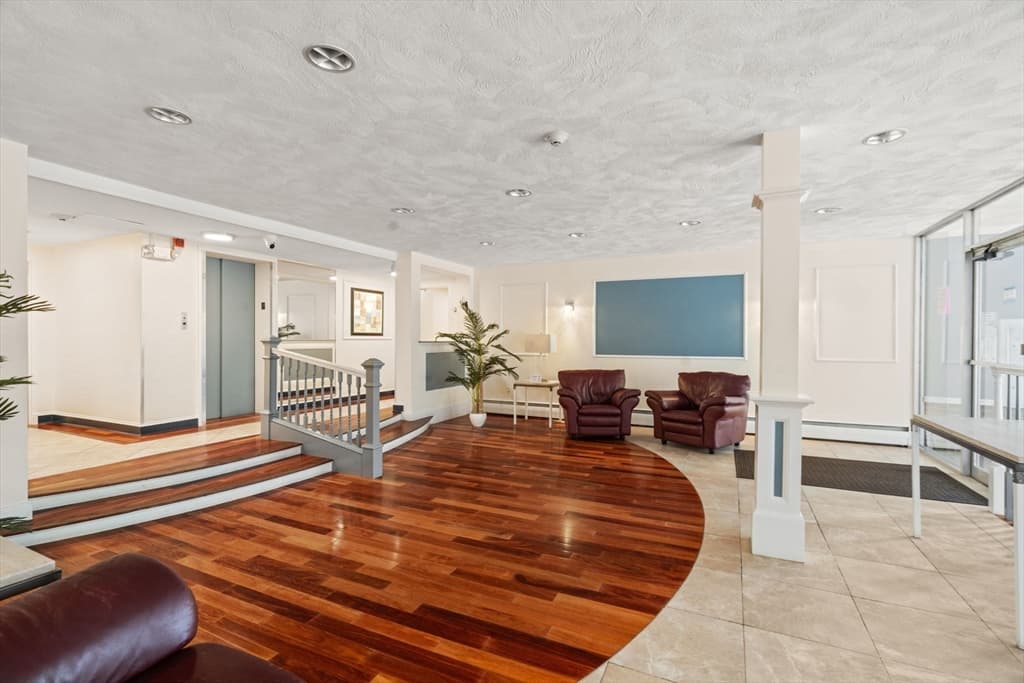 50 Green Street # 401, Brookline MA 02446 photo 3