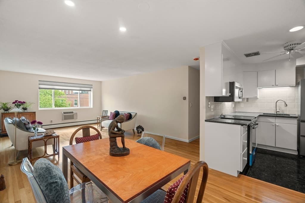 50 Green Street # 401, Brookline MA 02446 photo 9