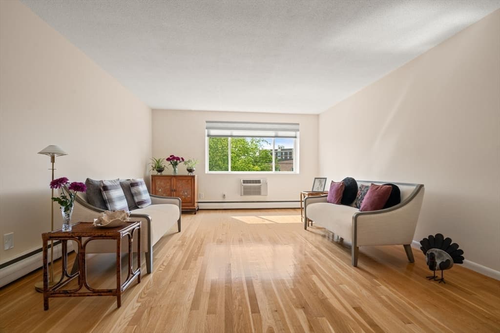 50 Green Street # 401, Brookline MA 02446 photo 4