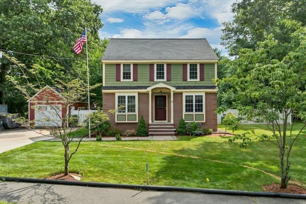 3 Forest St, Wilmington MA 01887 photo 3