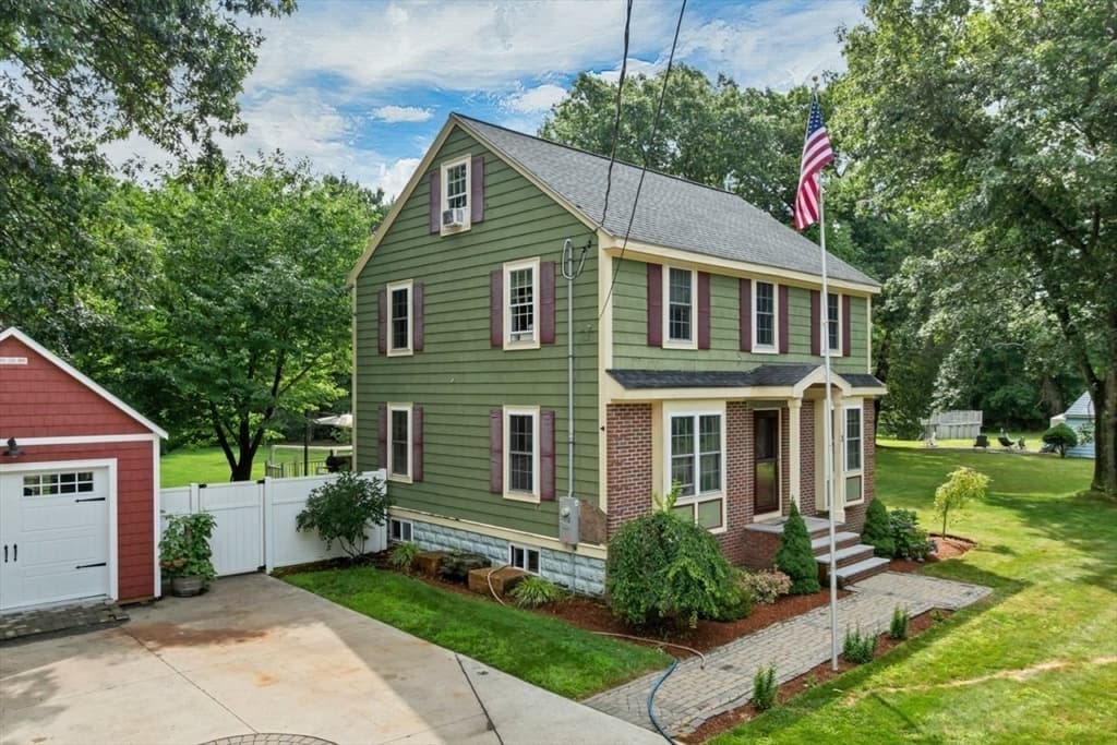 3 Forest St, Wilmington MA 01887 photo 4