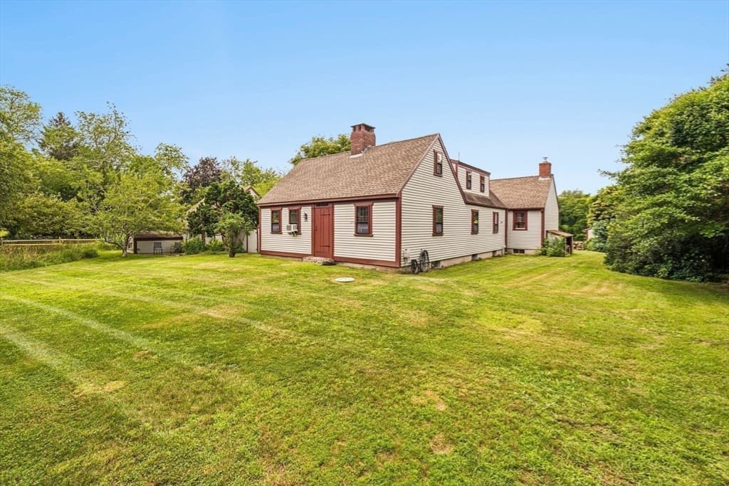 200 Bakerville Rd, Dartmouth MA 02748 photo 3