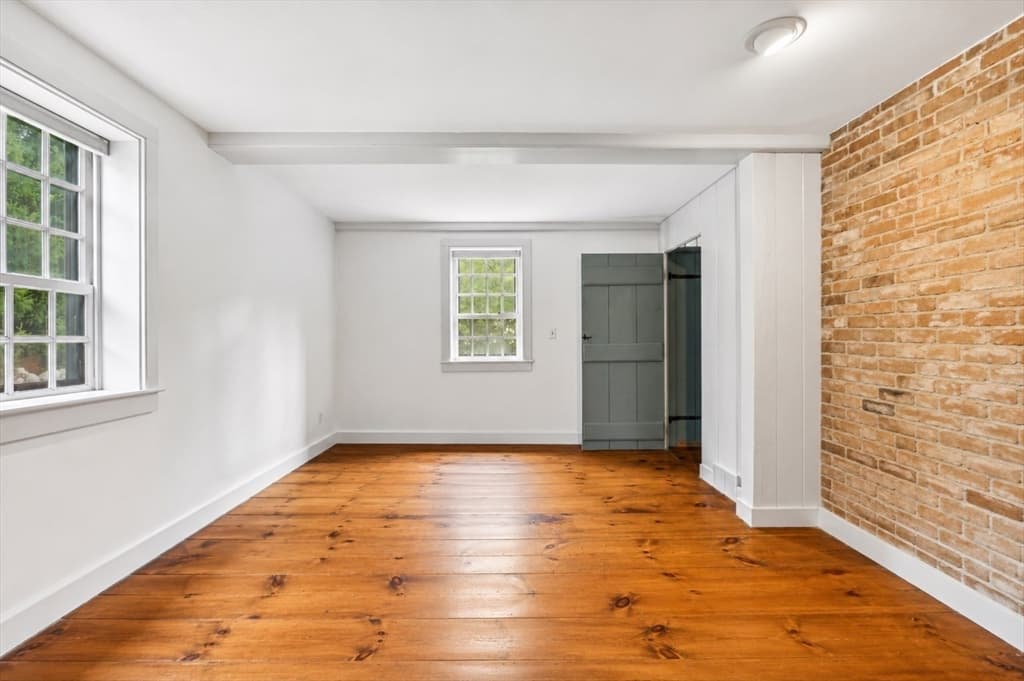 200 Bakerville Rd, Dartmouth MA 02748 photo 11