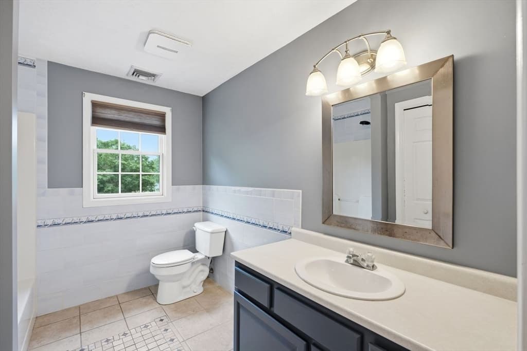 7 Rising Sun Ln, West Bridgewater MA 02379 photo 19