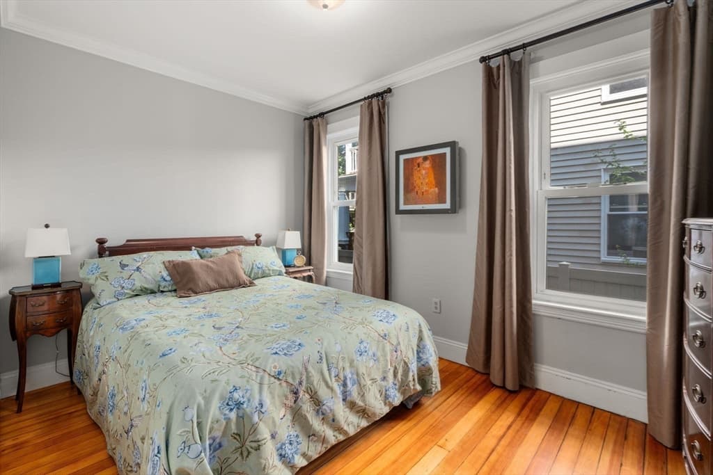 26 Hinckley St # 1, Boston MA 02125 photo 7